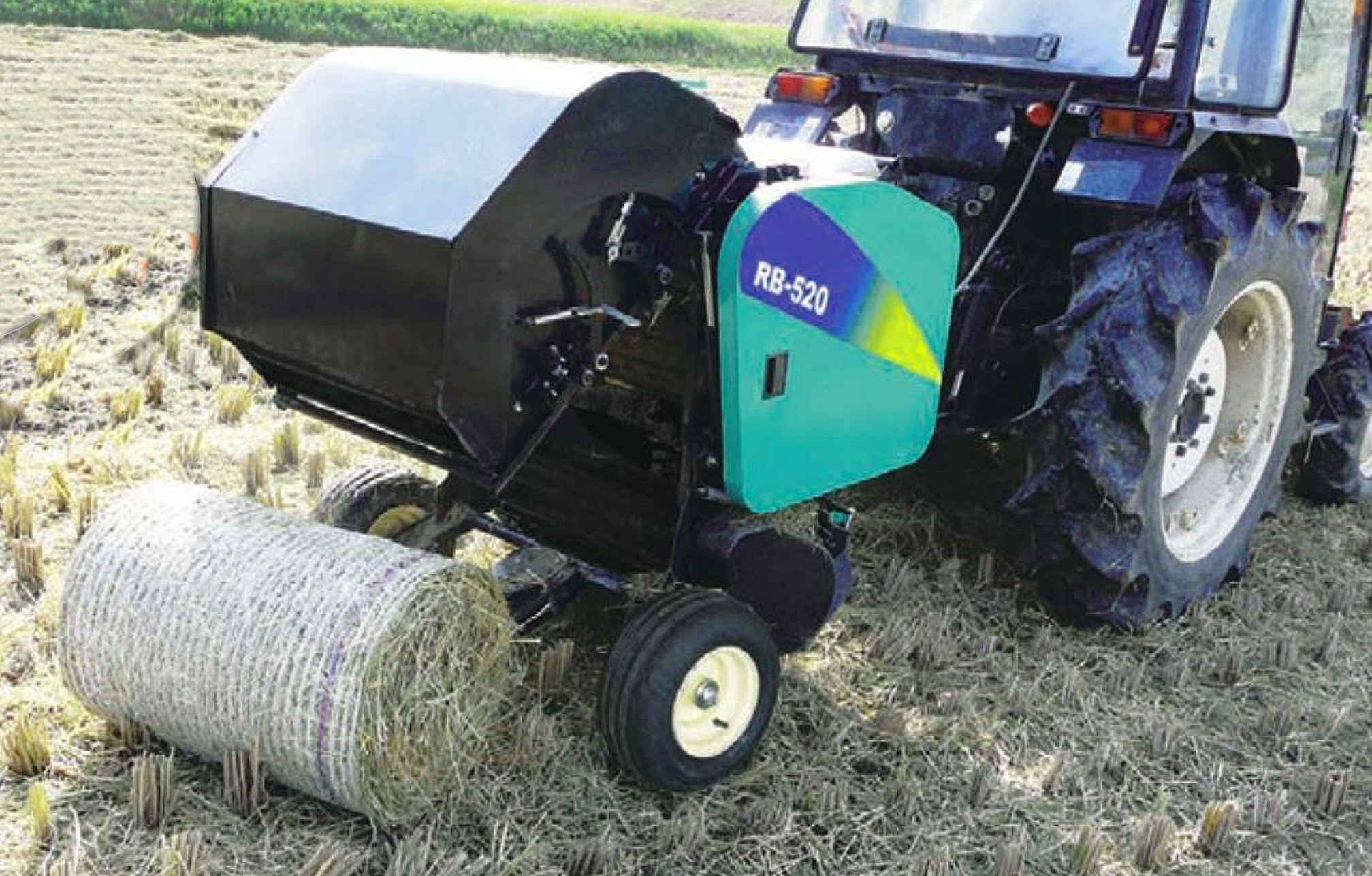 Takakita mini Hay Baler RB511 DX Main